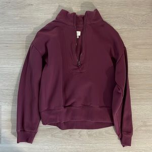 Crop quarter zip purple M sweater